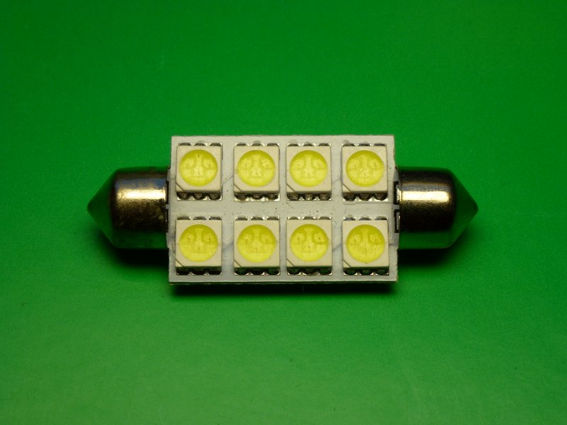 Лампочка диодная T11x41 12V SV8,5-8